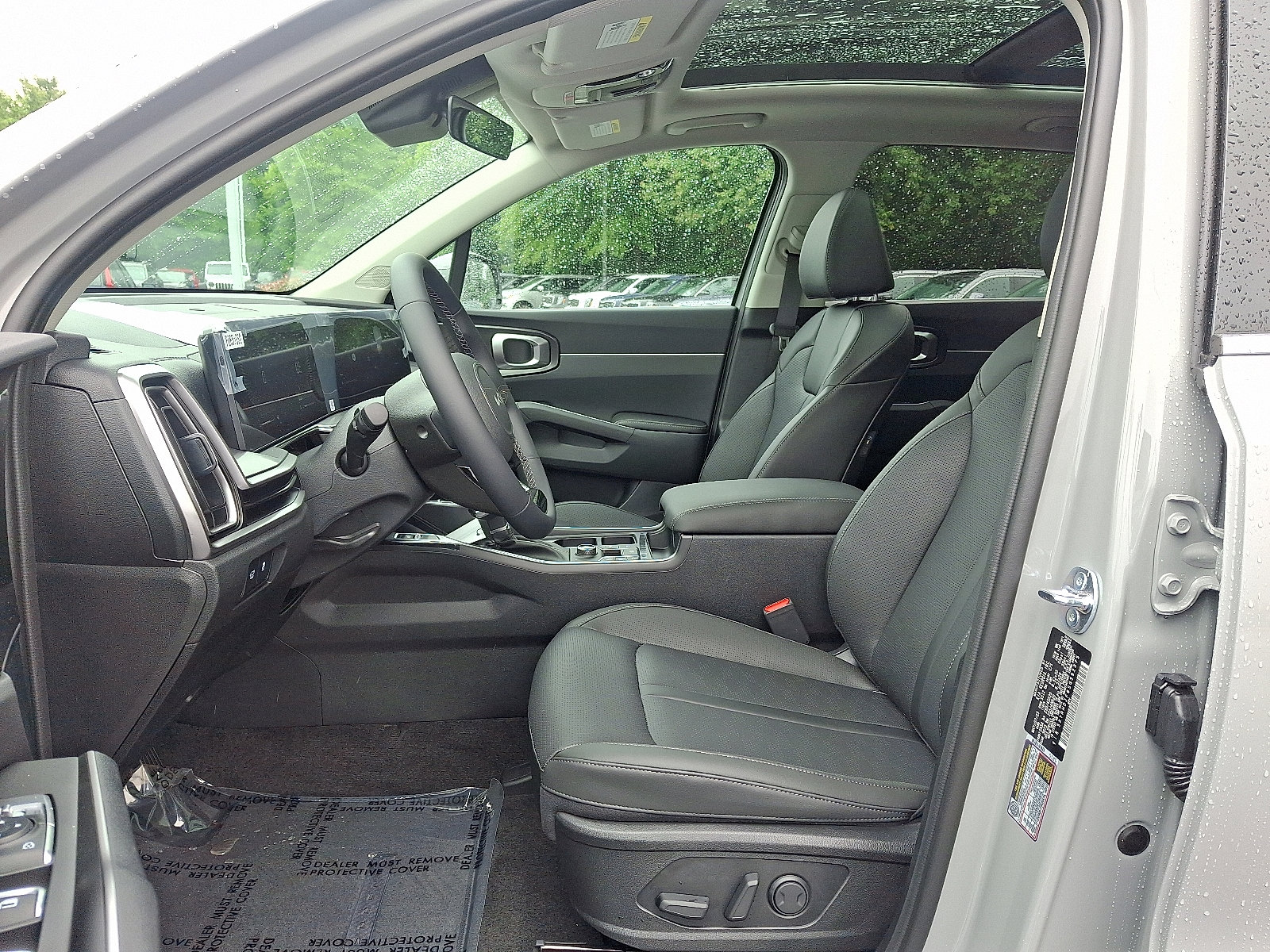 2025 Kia Sorento EX photo 5