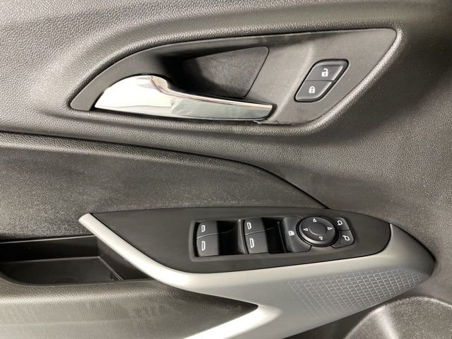 2024 Chevrolet Trax LS photo 18