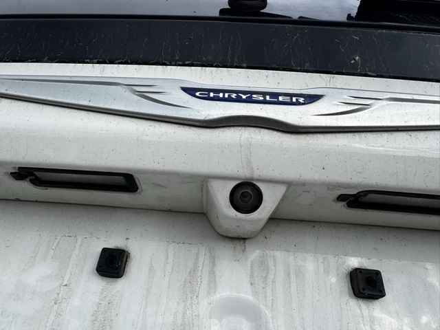 2018 Chrysler Pacifica Touring Plus photo 11