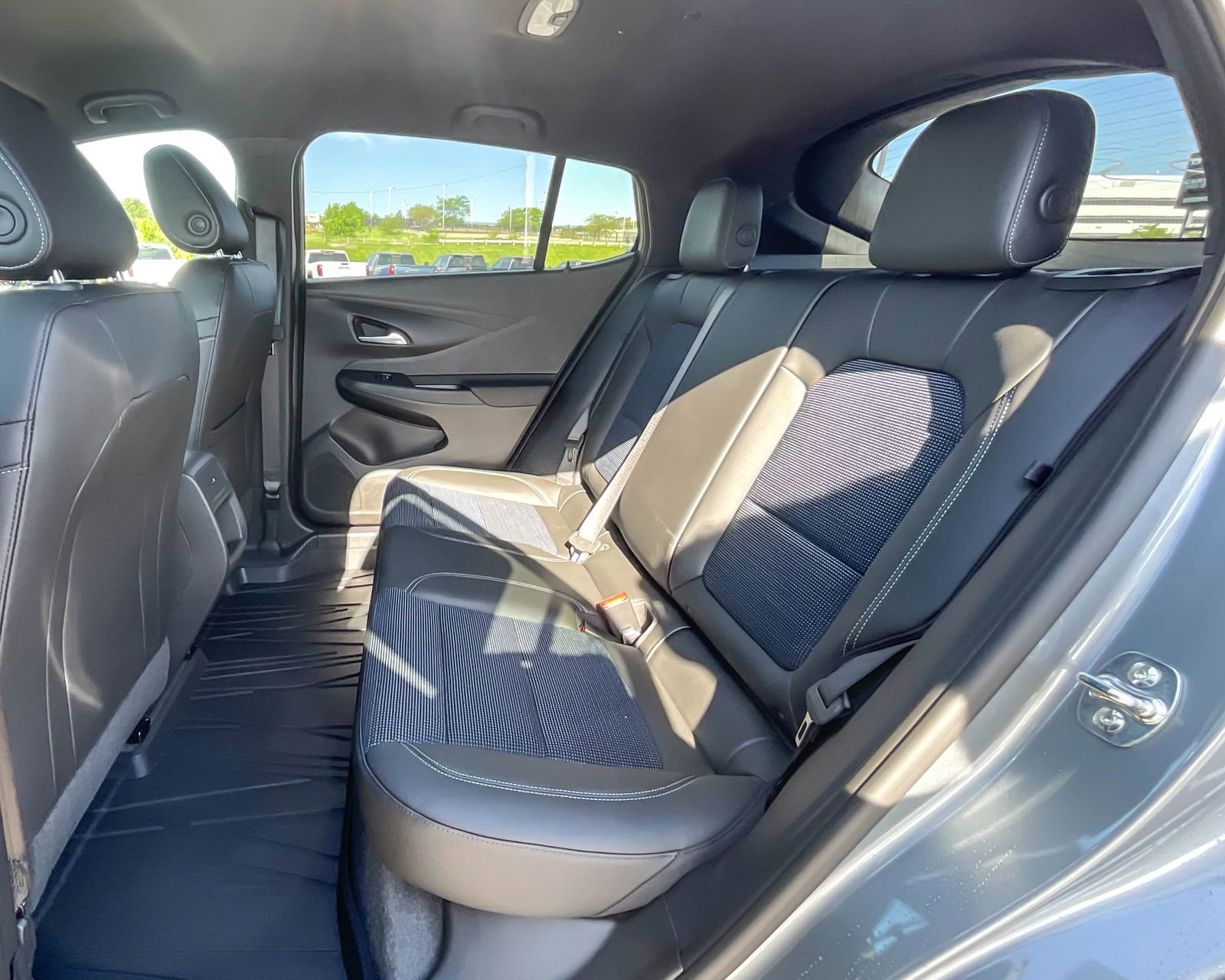 2025 Buick Envista Preferred photo 18