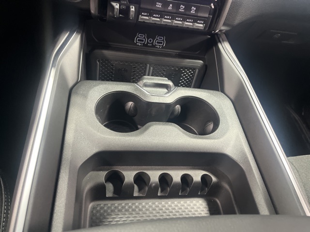 2026 Ram 2500 Big Horn photo 21