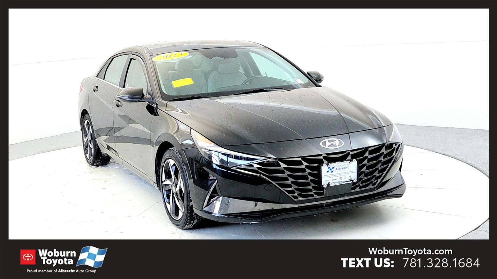 2023 Hyundai Elantra Limited's photo