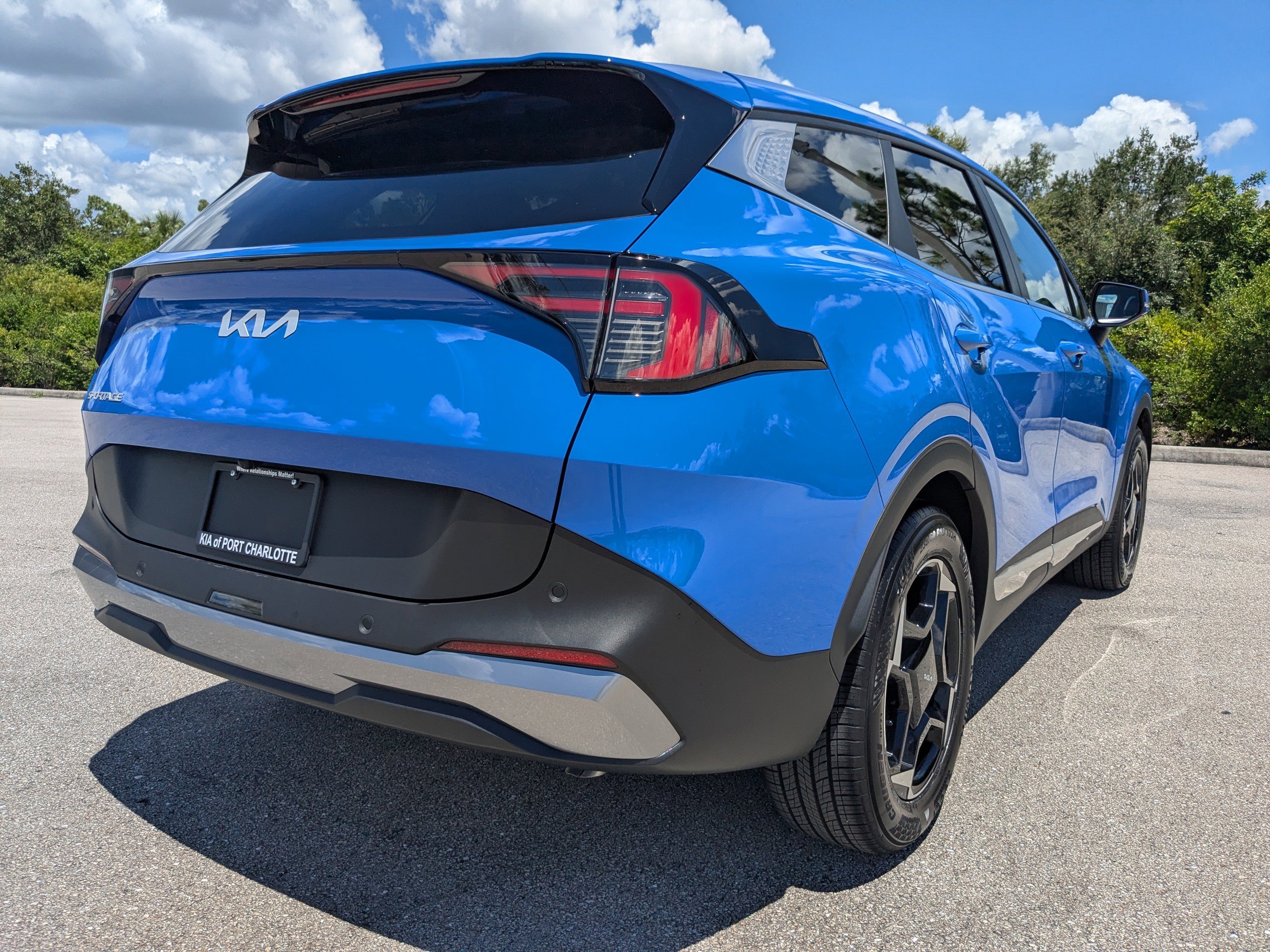2026 Kia Sportage EX photo 4