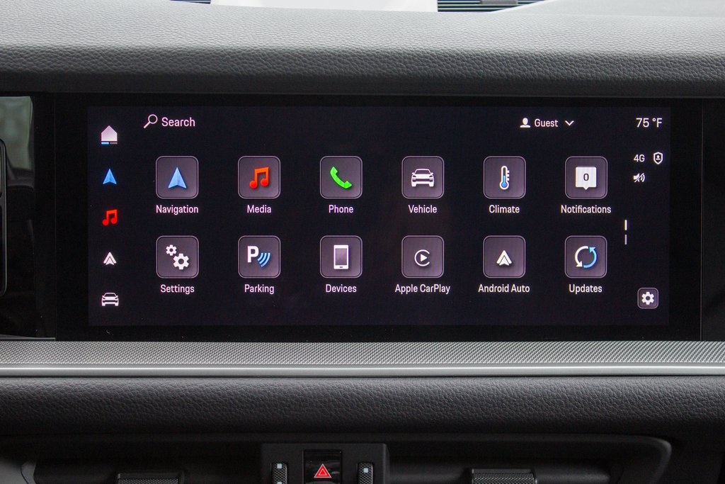 2024 Porsche Cayenne Base photo 16