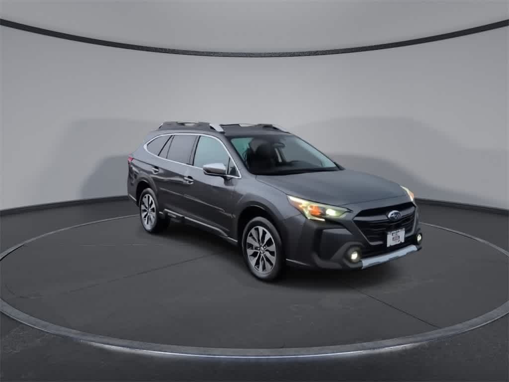 2023 Subaru Outback Touring XT photo 2