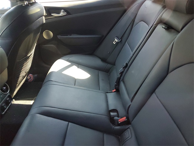 2022 Kia Stinger GT-Line photo 6