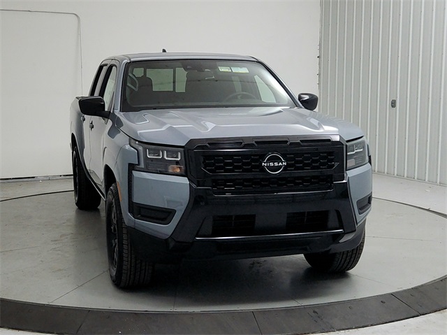 2026 Nissan Frontier SV photo 2