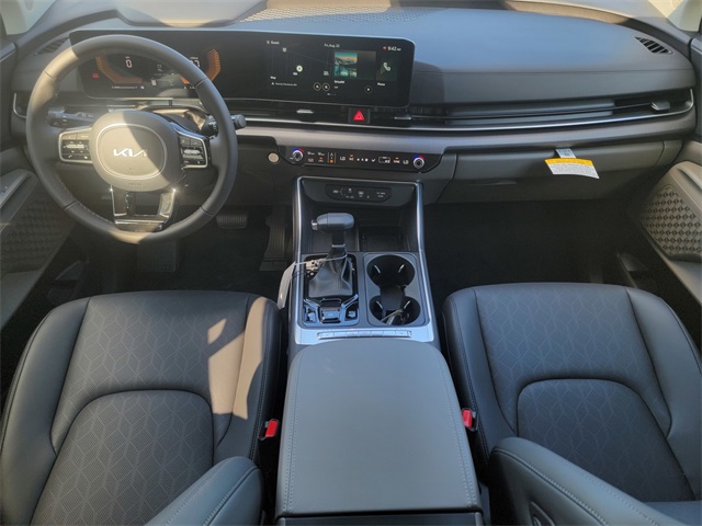 2026 Kia Carnival EX photo 17