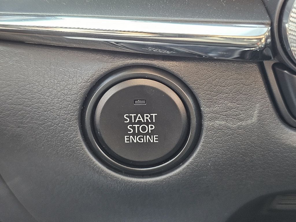2025 Mazda CX-30 2.5 S Preferred photo 25