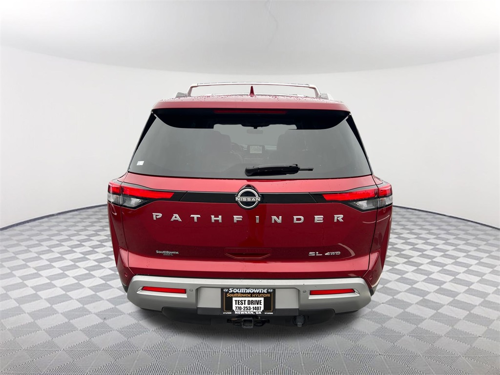 2022 Nissan Pathfinder SL photo 3