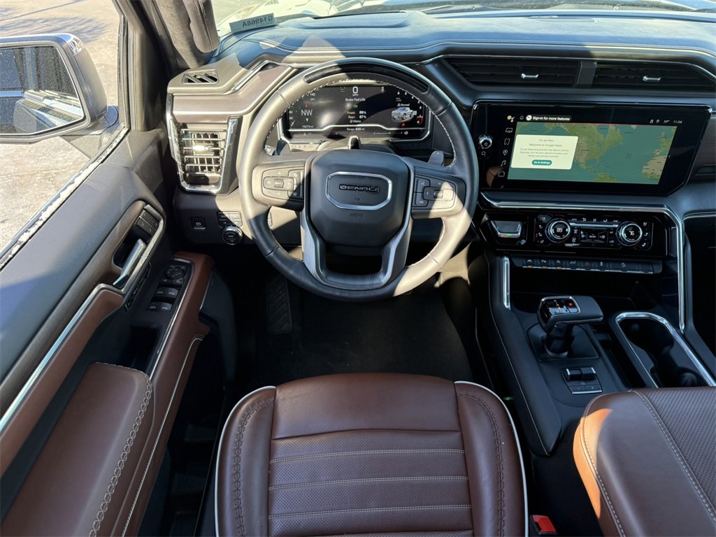 2025 GMC SIERRA - Image 28