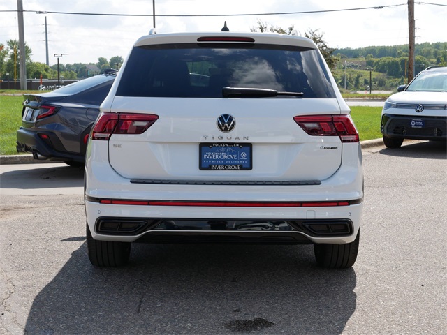 2023 Volkswagen Tiguan SE R-Line Black photo 5