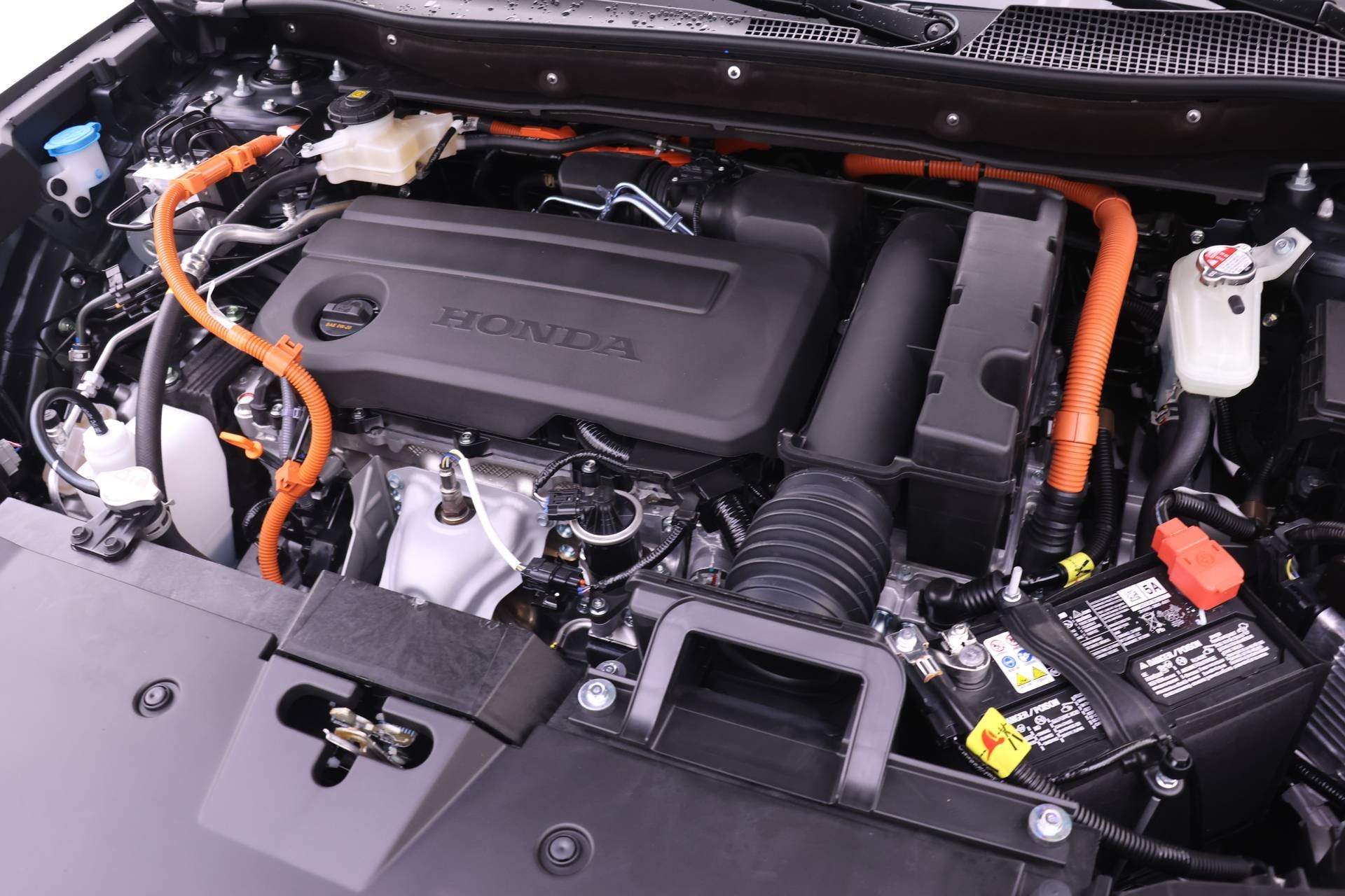 2026 Honda CR-V Hybrid Sport Touring photo 13