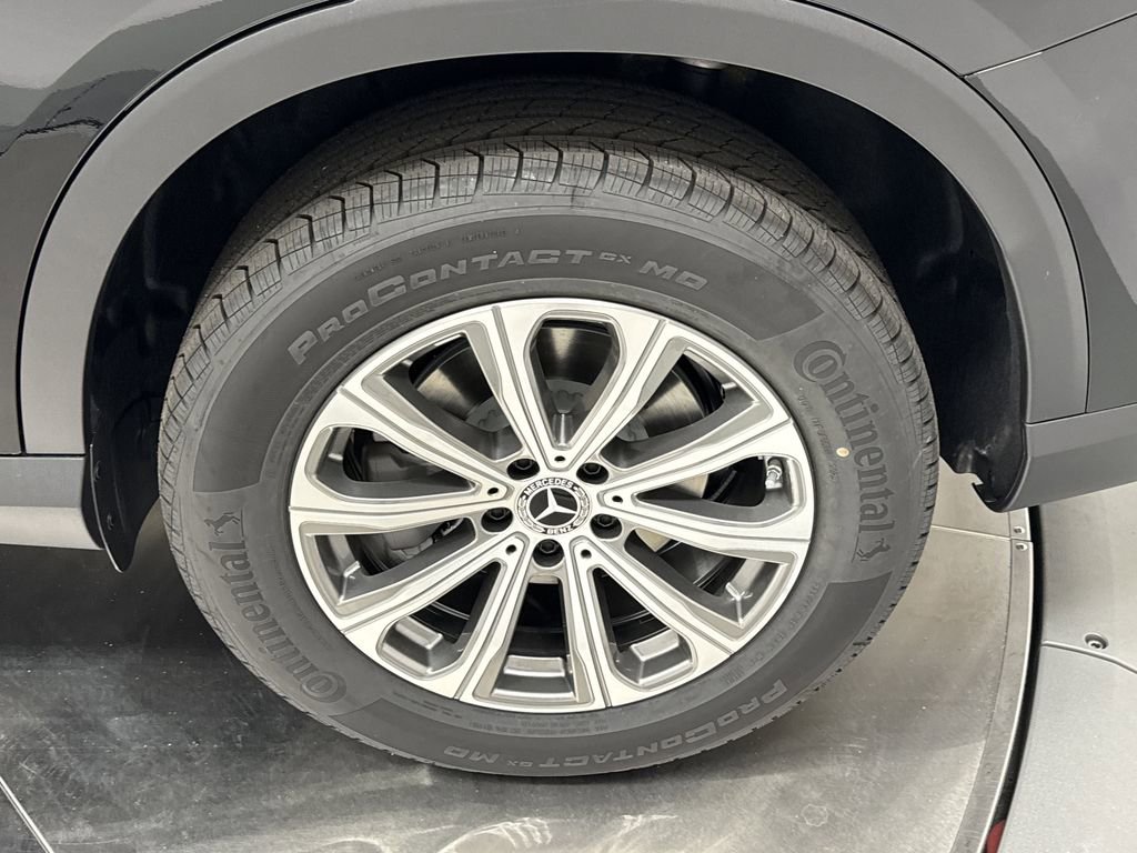 2026 Mercedes Benz GLC 300 photo 20