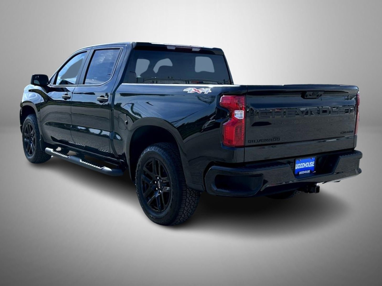 2026 Chevrolet Silverado 1500 Custom photo 4