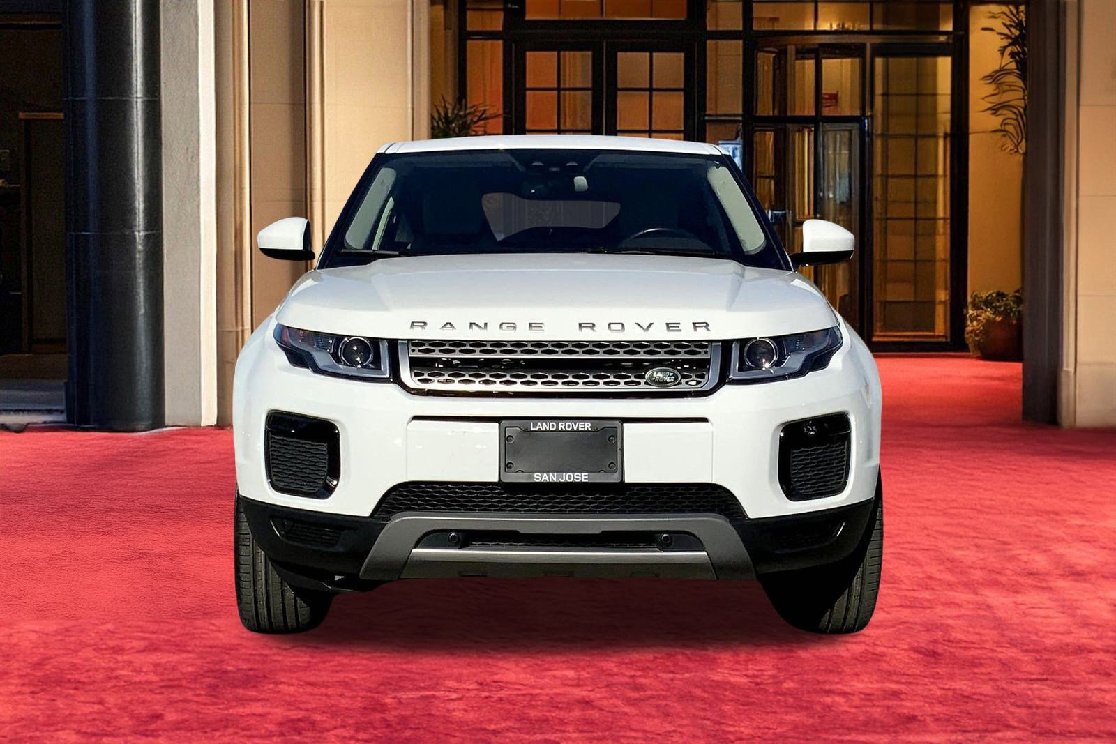 2019 Land Rover Range Rover Evoque SE photo 2