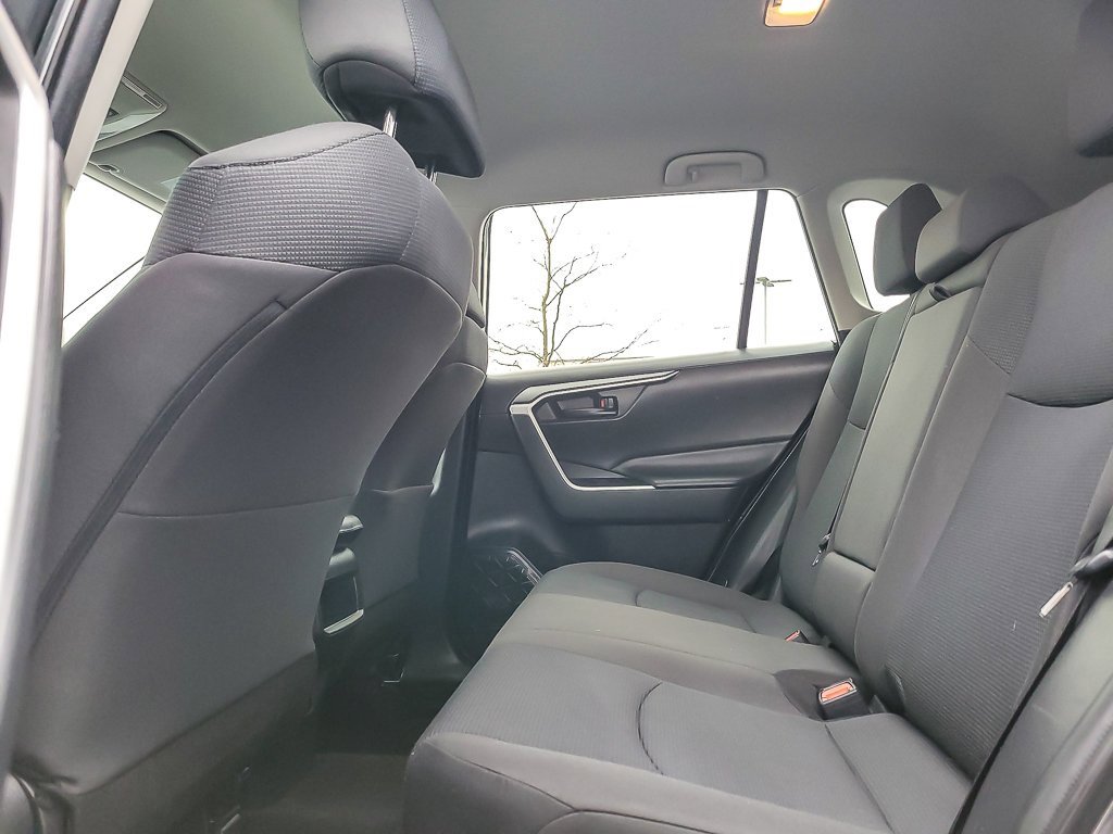 2021 TOYOTA RAV4 - Image 9