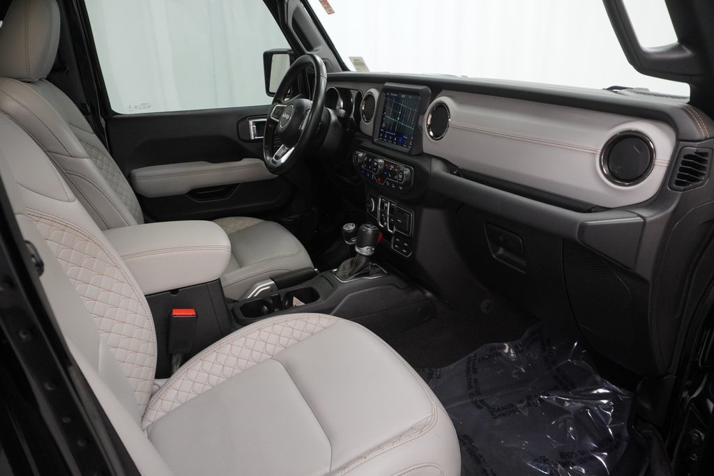 2021 Jeep Wrangler Unlimited Sahara High Altitude 4xe photo 33