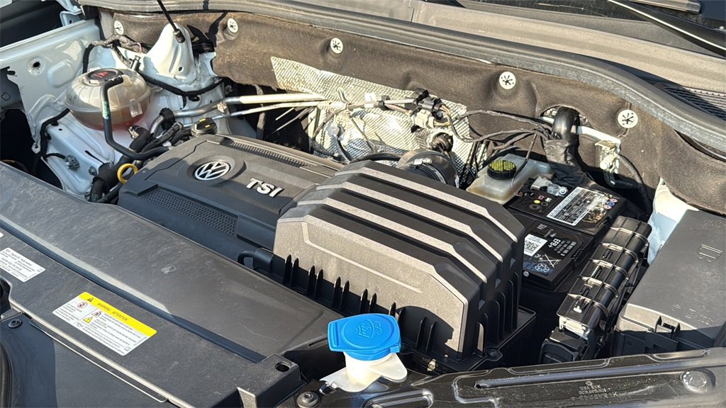 2023 Volkswagen Atlas Cross Sport SEL R-Line photo 23