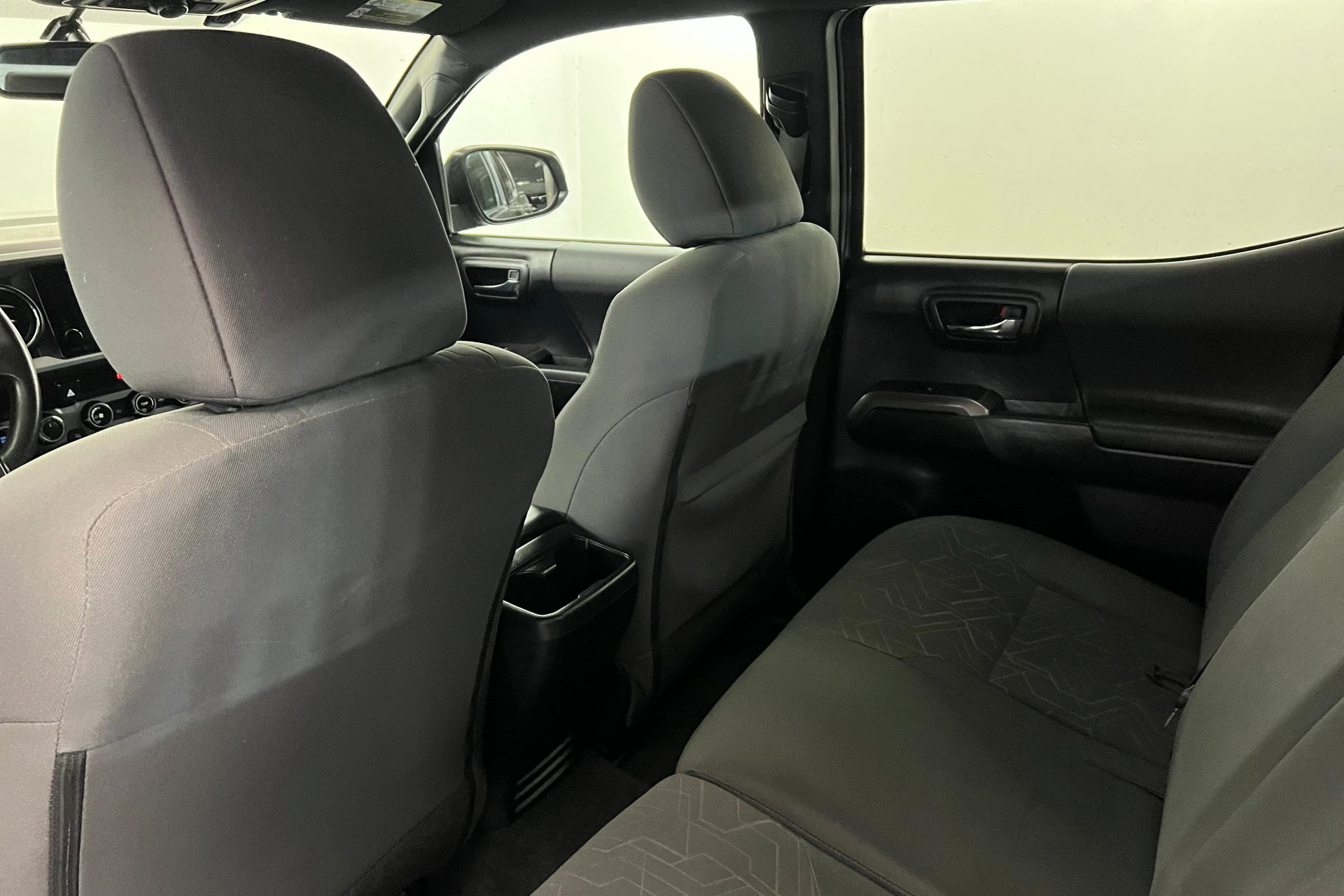 2016 Toyota Tacoma SR5 Sport TRD Pro photo 19