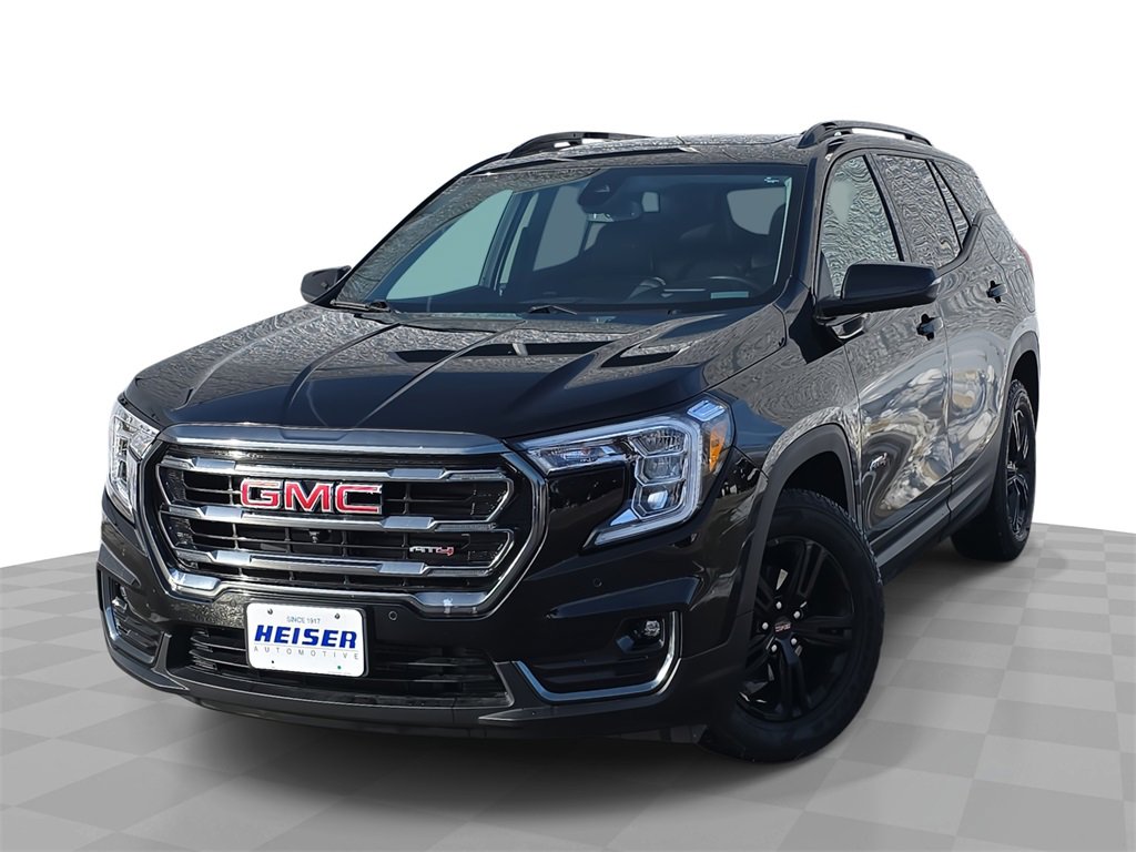 2024 GMC Terrain AT4's photo