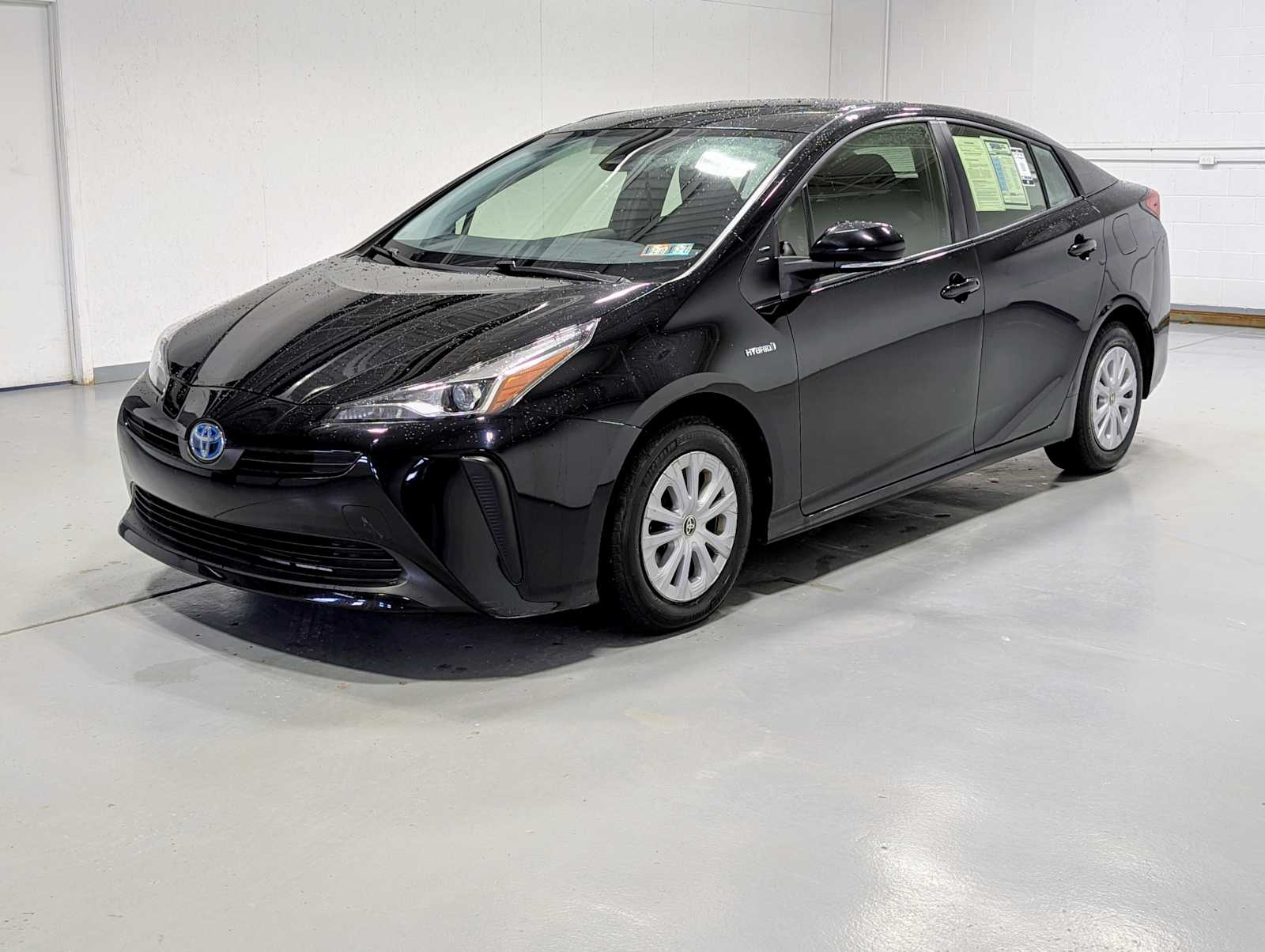 2021 Toyota Prius L Eco