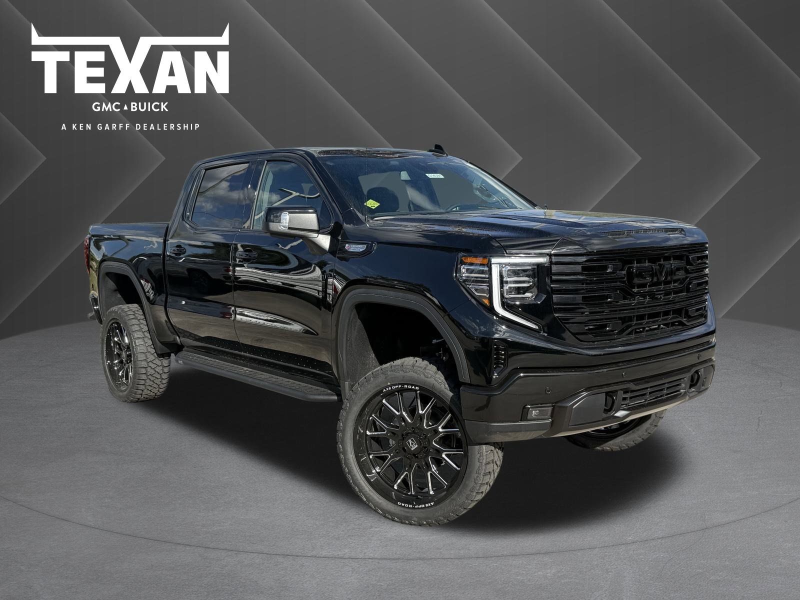 2026 GMC Sierra SLT's photo