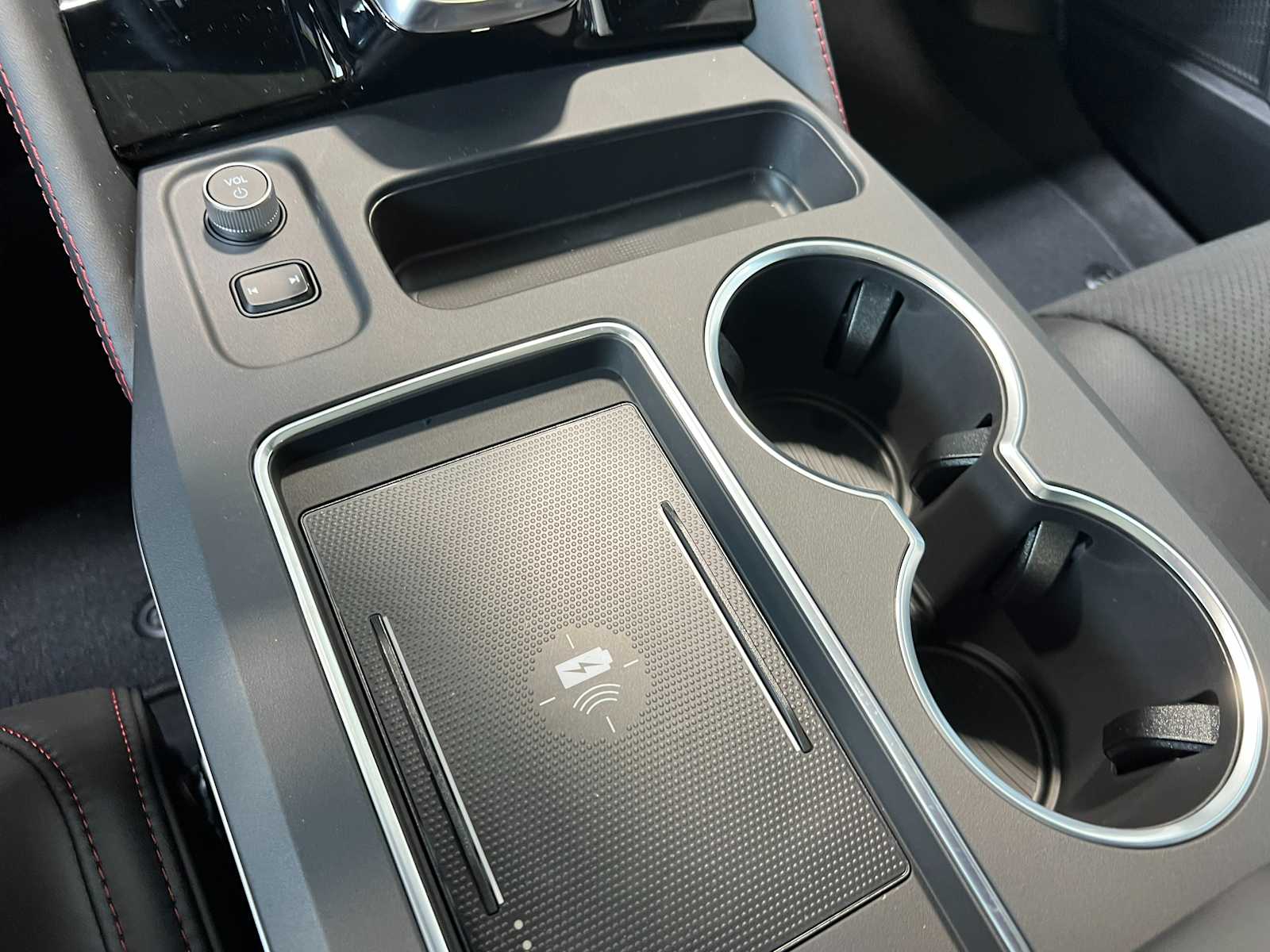 2026 Acura MDX A-Spec SH-AWD photo 17