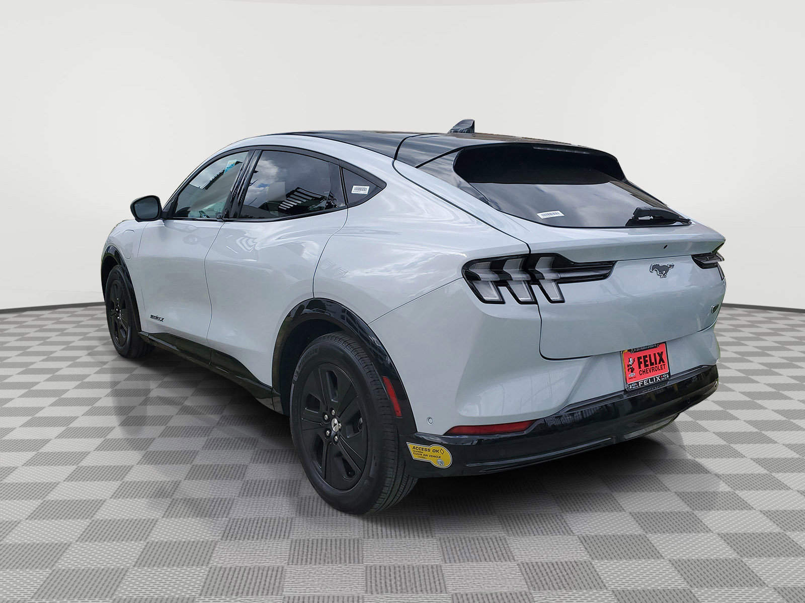 2022 Ford Mustang Mach-E California Route 1 photo 3