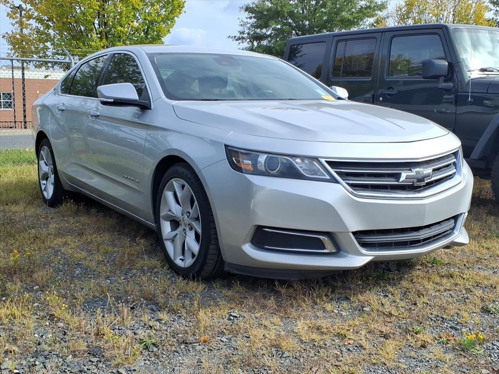 2015 Chevrolet Impala 2LT photo 2