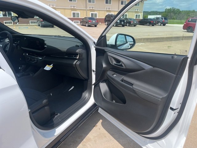 2025 Buick Envista Preferred photo 37