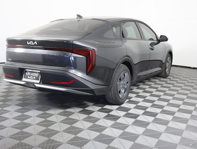 2025 Kia K4 LX photo 4