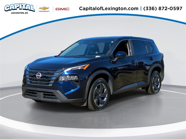 2024 Nissan Rogue SV's photo