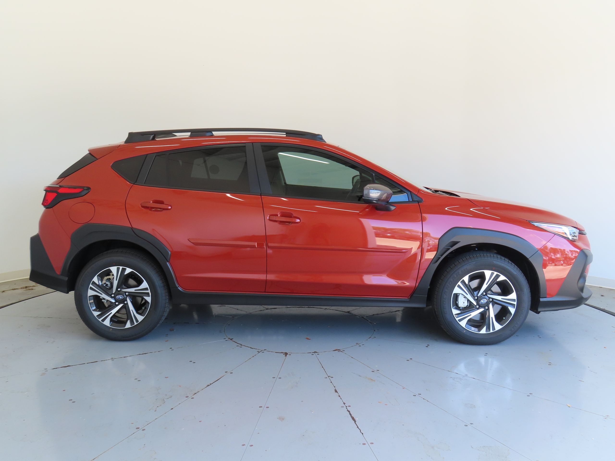 2025 Subaru Crosstrek Premium photo 2
