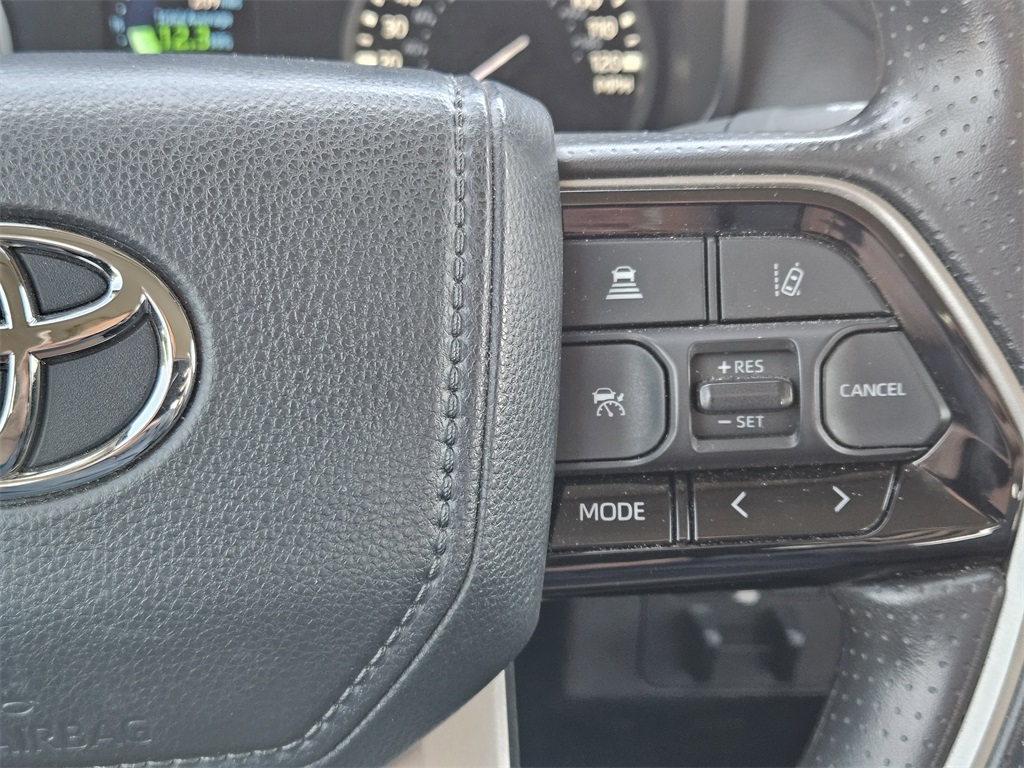 2024 Toyota Tundra SR5 CrewMax photo 19