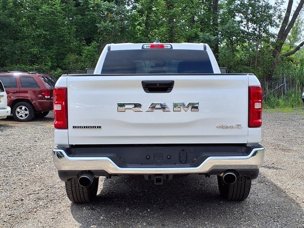 2025 Ram 1500 Big Horn Lone Star photo 4