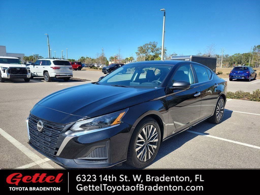 2024 Nissan Altima SV