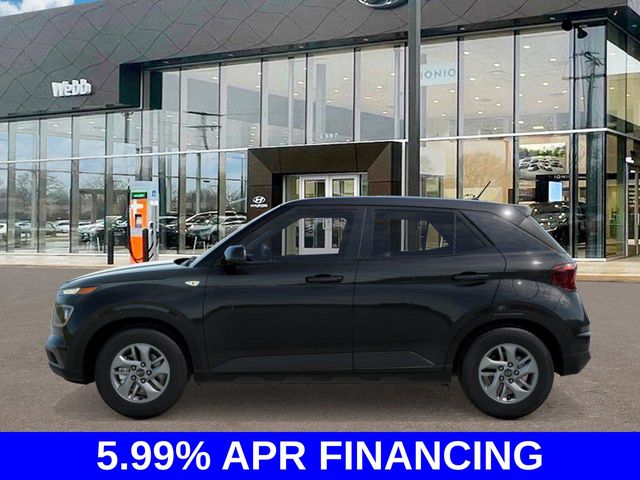 2026 Hyundai Venue SE photo 2