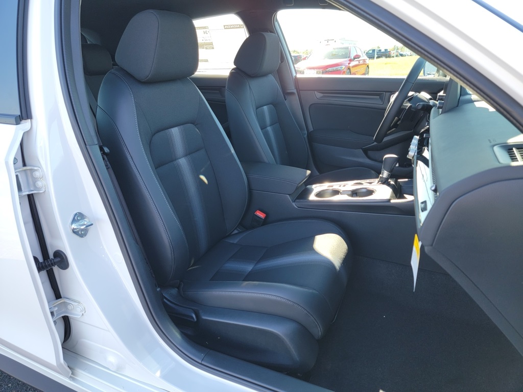 2026 Honda Civic Sport photo 4