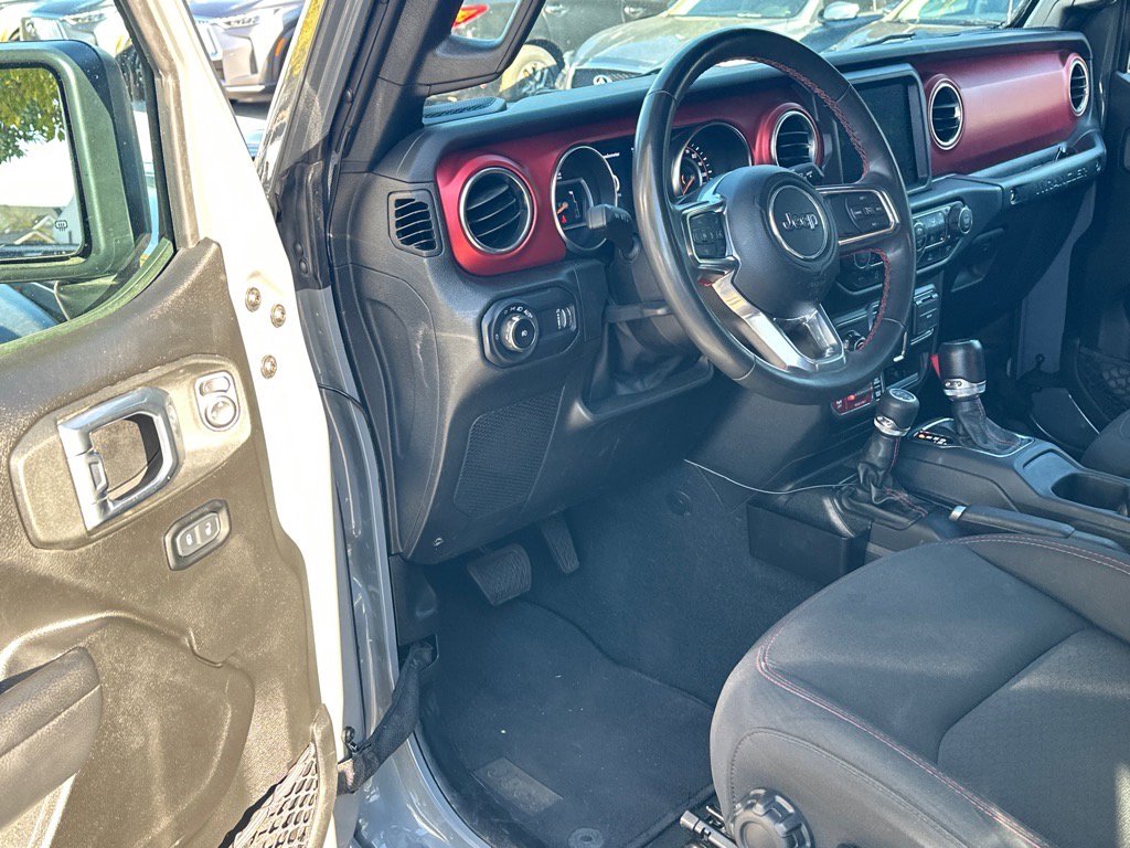 2023 Jeep Wrangler Rubicon photo 4