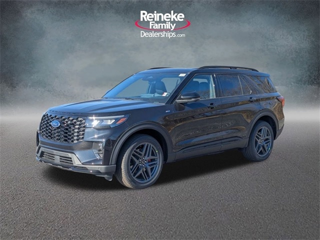 2026 Ford Explorer ST-LINE's photo