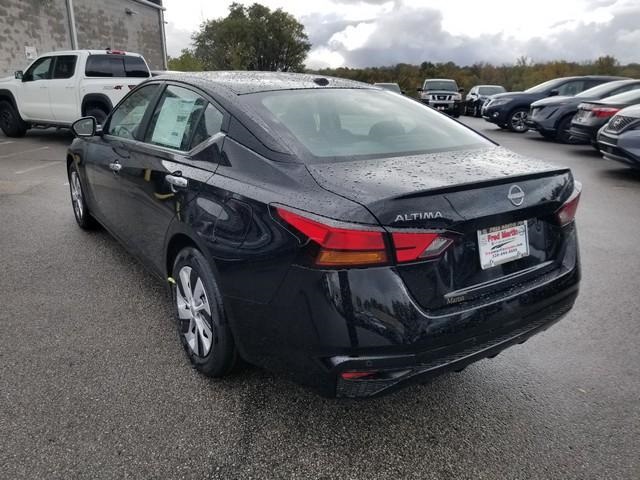 2025 Nissan Altima S photo 5