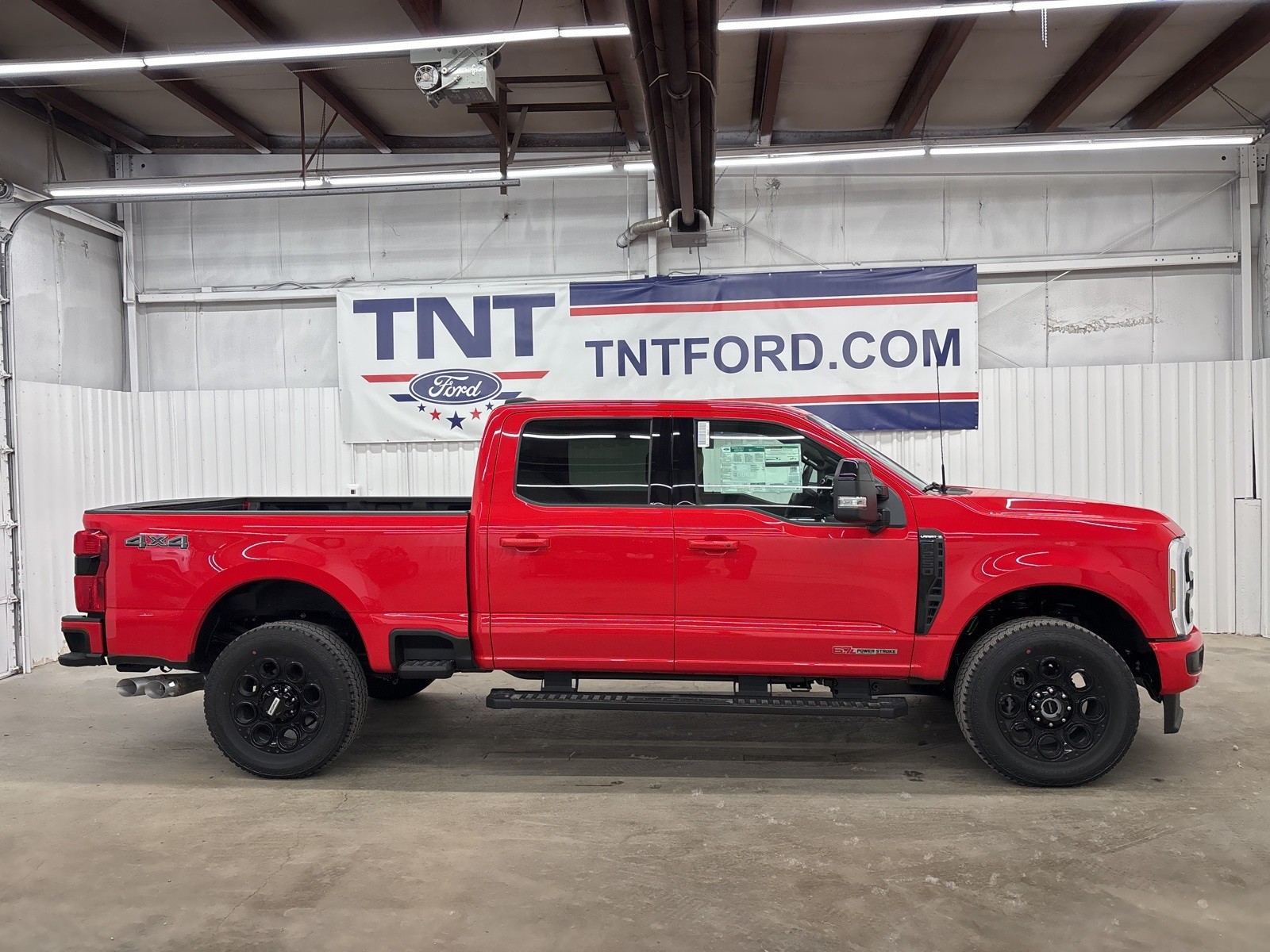 2025 Ford F-250 Super Duty Lariat's photo