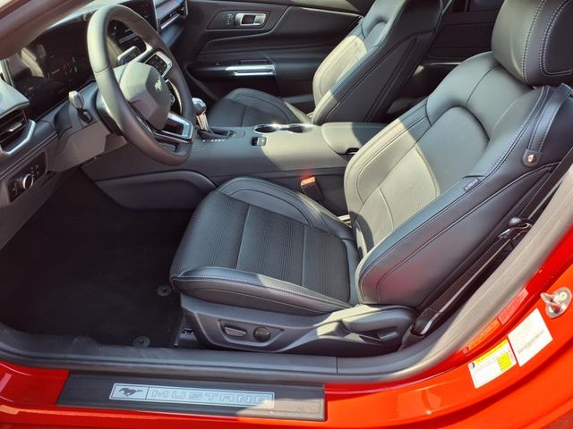 2025 Ford Mustang EcoBoost Premium photo 12