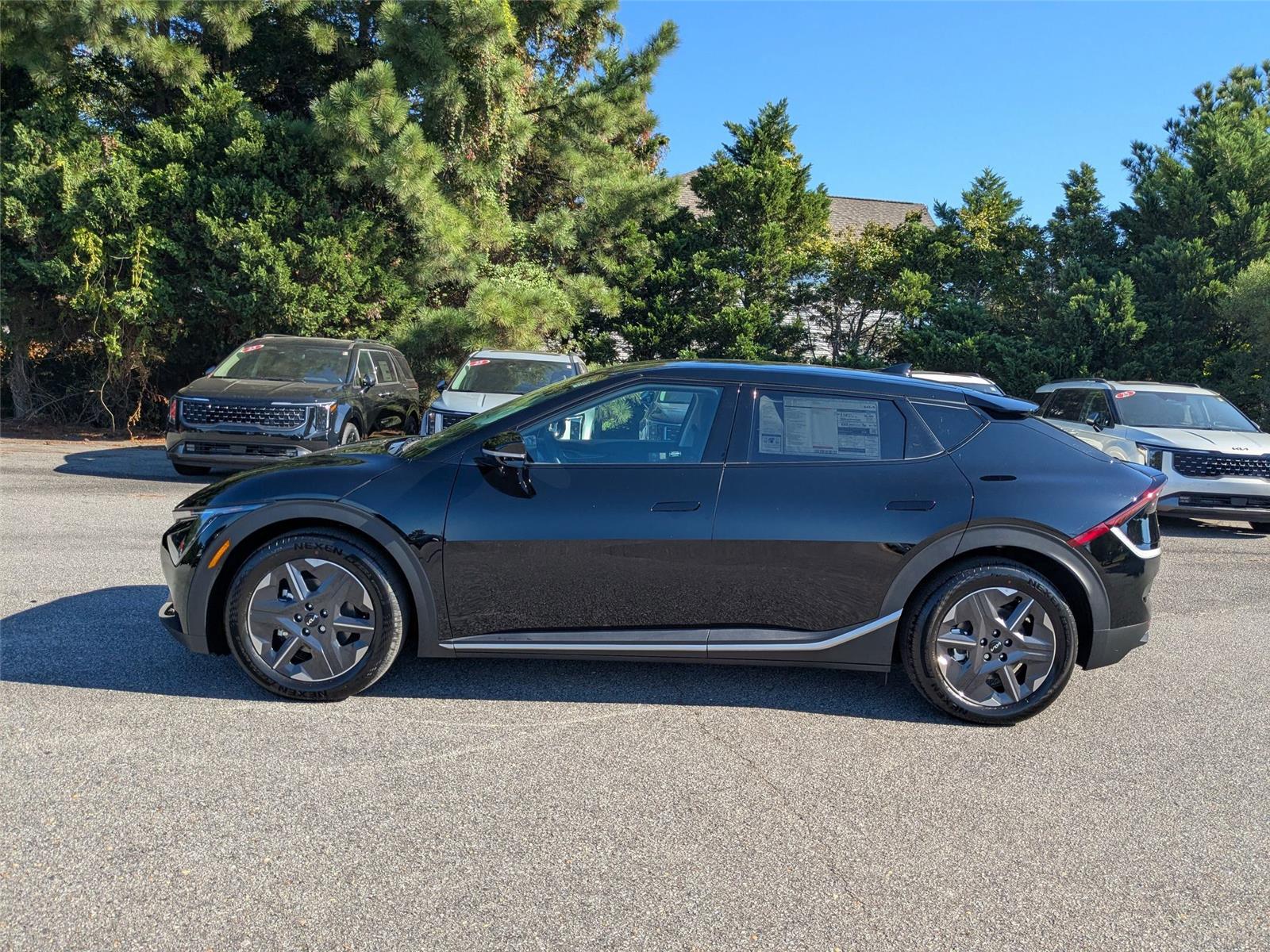 2025 Kia EV6 Light photo 10