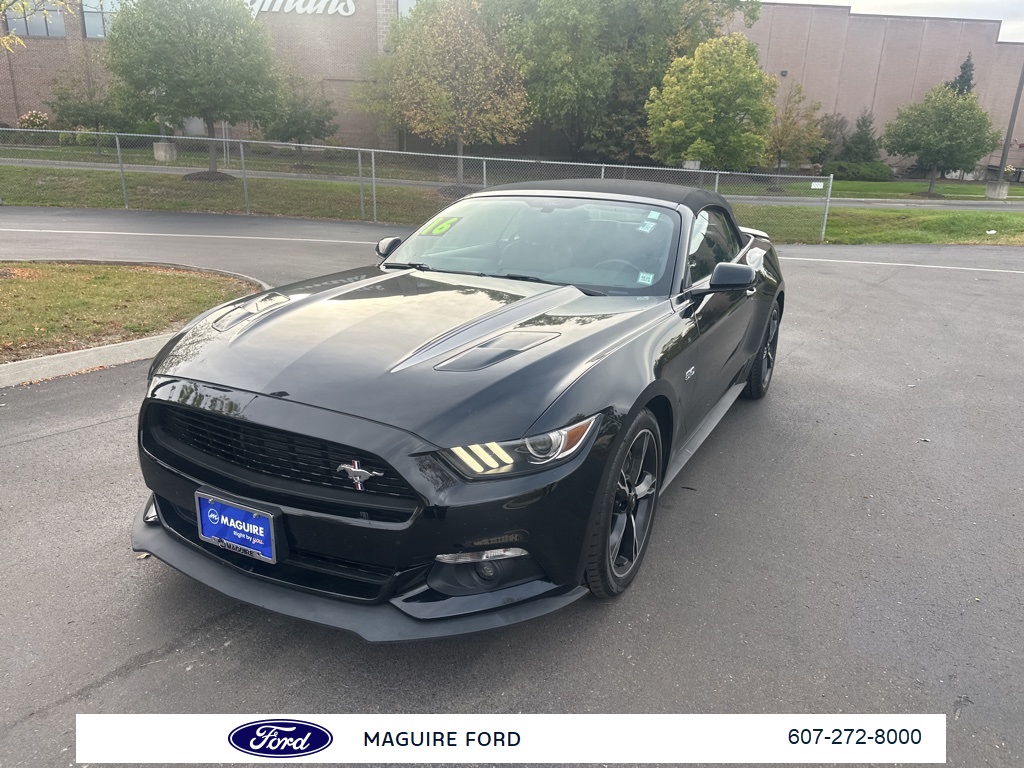 2016 Ford Mustang GT Premium California Special photo 9