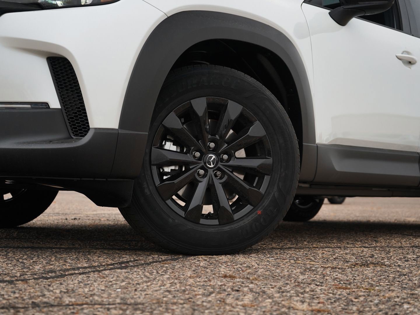 2025 Mazda CX-50 2.5 S Premium photo 5