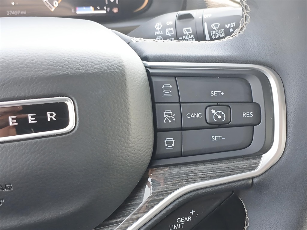 2022 Jeep Wagoneer Series II photo 19