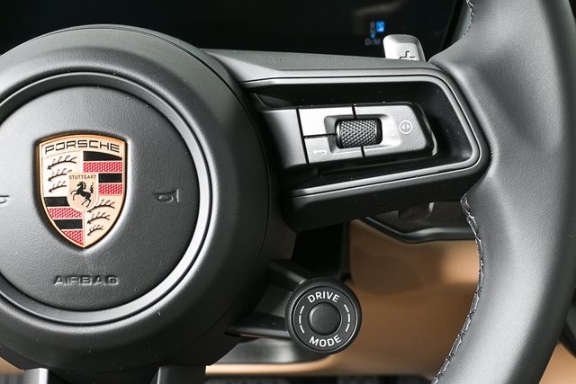 2026 Porsche Cayenne E-Hybrid Coupe photo 11