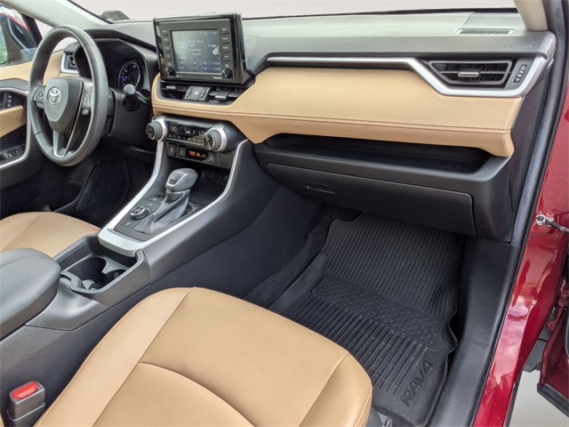 2021 Toyota RAV4 Hybrid XLE Premium photo 28